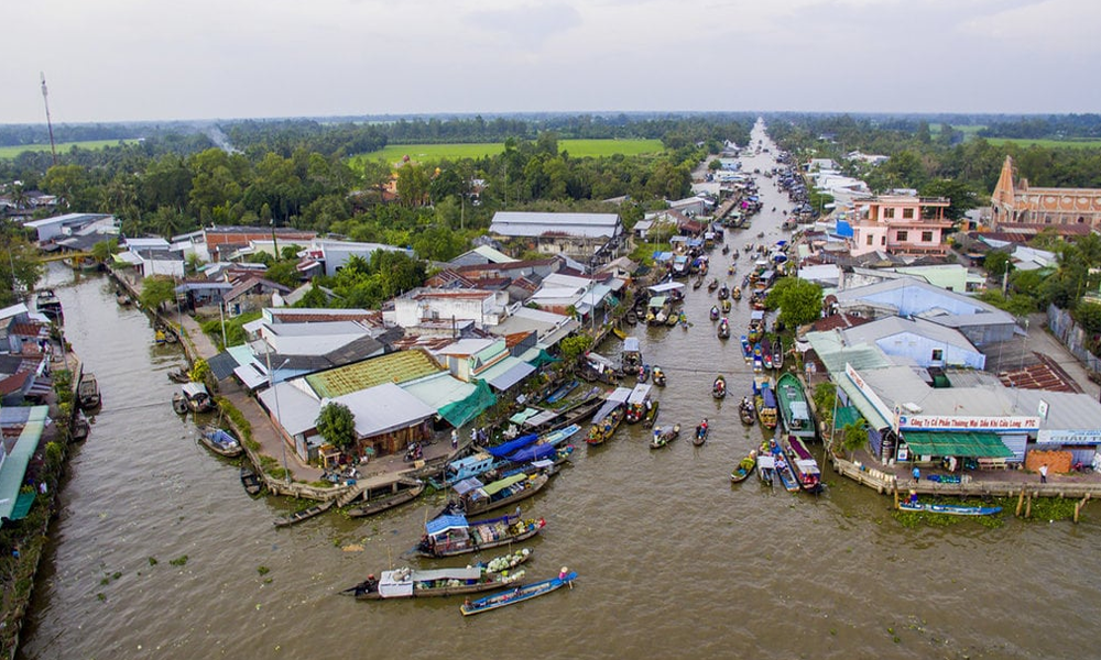 Sungai Mekong: Urat Nadi Kehidupan Masyarakat Laos